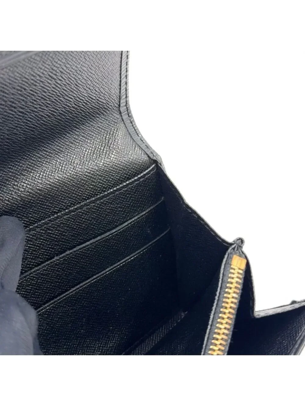 Louis Vuitton Pochette Porte-Monnaie Cles Epi Noir Leather Black Bifold Wallet